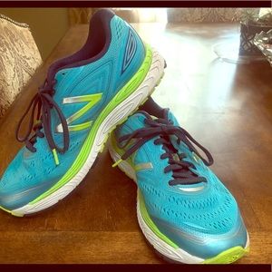 New Balance 880v7 women’s running shoes size 10.5
